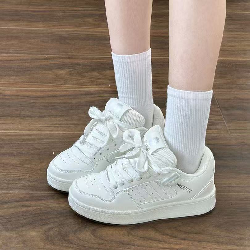 Comfortable and breathable 2026 new summer thick bottom tongue surface round head student wind striped non-slip sneakers lace up daily