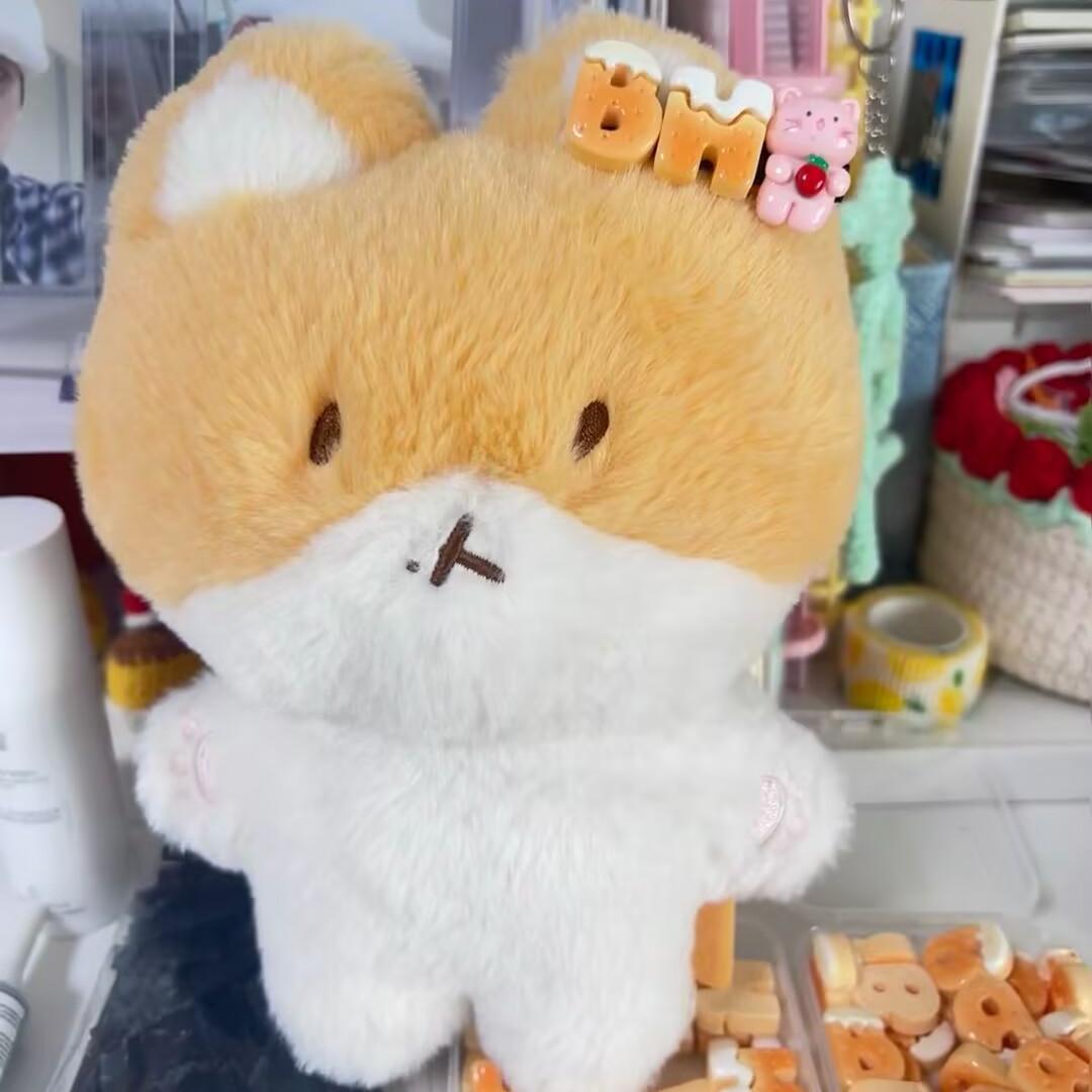 

KPOP Baekhyun Plush Keychain Cute Doll Keyring 8CM Mini Cartoon Soft Short Plush Doll Key Ring Filling PP Cotton Fans Gift