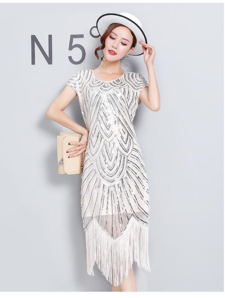 Plus Size Sequin Beaded Tassel Evening Dress - Slimming Hip-Hugging Design with Round Neck 