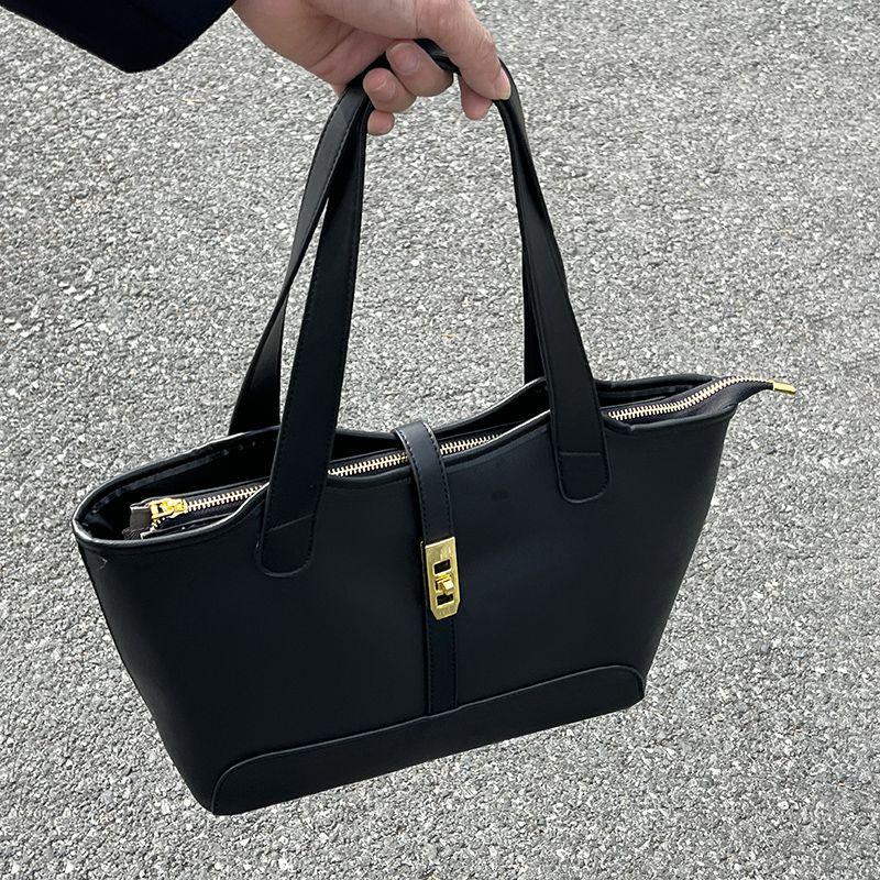 Korean Style Large Capacity Tote Bag - 2025 New Texture Student & Women’s Commute Shoulder Bag