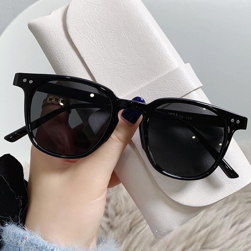 Personalized Vintage Women Men Square Sunglasses Luxury Brand Small Round Sunglasses Trendy Driving Uv Protection Eyeglasses
