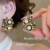 Pince à Oreille Boucle d'Oreille Fleur Strass Perle Argentée - Boucles d'Oreilles Haut de Gamme Élégantes et Polyvalentes