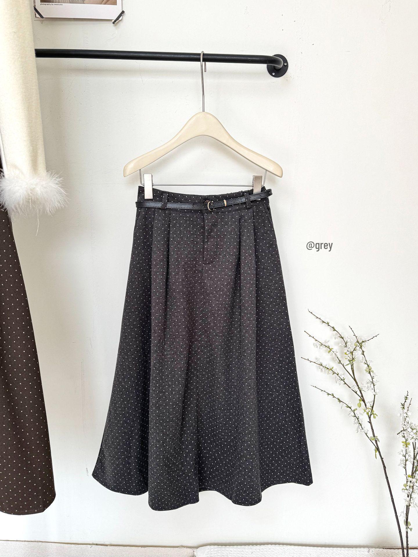 Women s High-Waisted Retro Polka Dot Wool A-line Skirt One Size