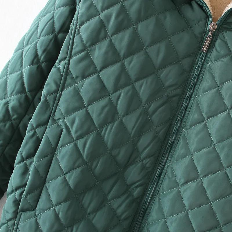 Женская куртка с капюшоном — фото 16