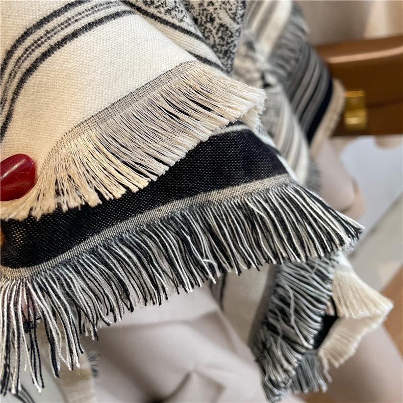 122*128cm Oversized  Imitation Cashmere Wrap with Tassels, Floral Travel Blanket Cape Pashmina Shawl for Women, Versatile scarf