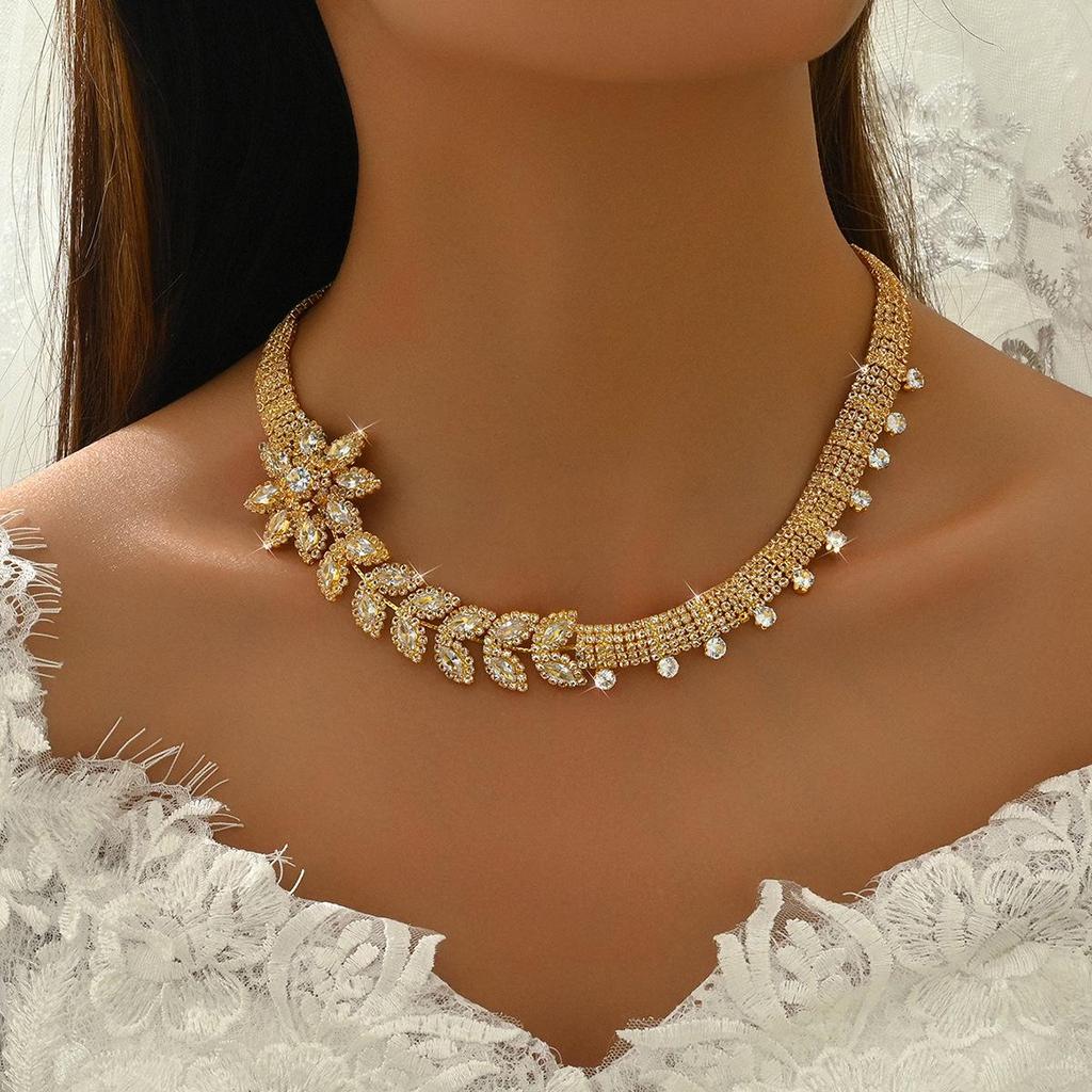 Zircon Water Drop Choker Necklace - Elegant Luxury Jewelry for Autumn & Winter Dresses
