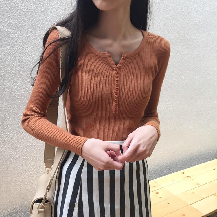 

2025 autumn and winter women s black inner tight knitted sweater women s long-sleeved premium sweater slim One size