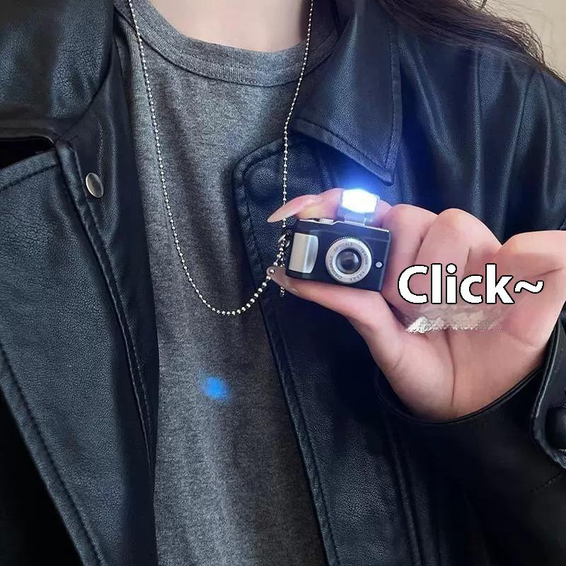 Fashion Flash Light Camera Necklace For Women Men Punk Long Chain Necklace Vintage Camera Pendant Necklaces Party Jewelry