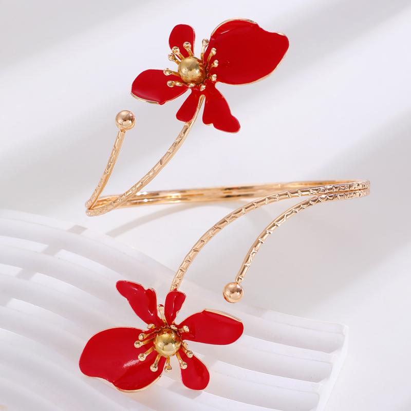 2026 New Trendy Elegant Red Flower Cuff Bracelet for Women Personality Adjustable Arm Bracelets Party Charm Jewelry Accessories