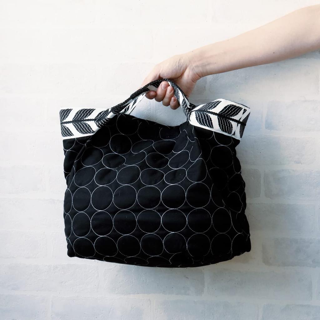 Nippon Chuko Circle Stitch Quilting Fabric Gray x 1m Design Stitch Quilting Fabric -Circle- Beige, Cut, CIRQL-5-1M,