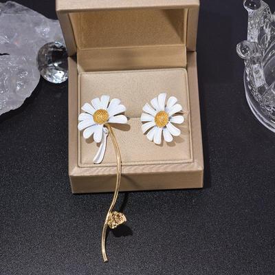 Daisy Earrings Necklace: Trendy, Elegant Clavicle Chain for Women