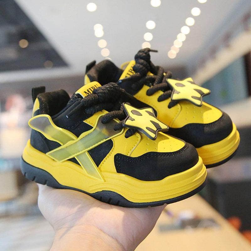 Children's Sports Shoes 2025 Spring and Autumn New Boys' Casual Shoes Lightweight Trend Girls Board Shoes Soft Sole Baby Shoes Single
