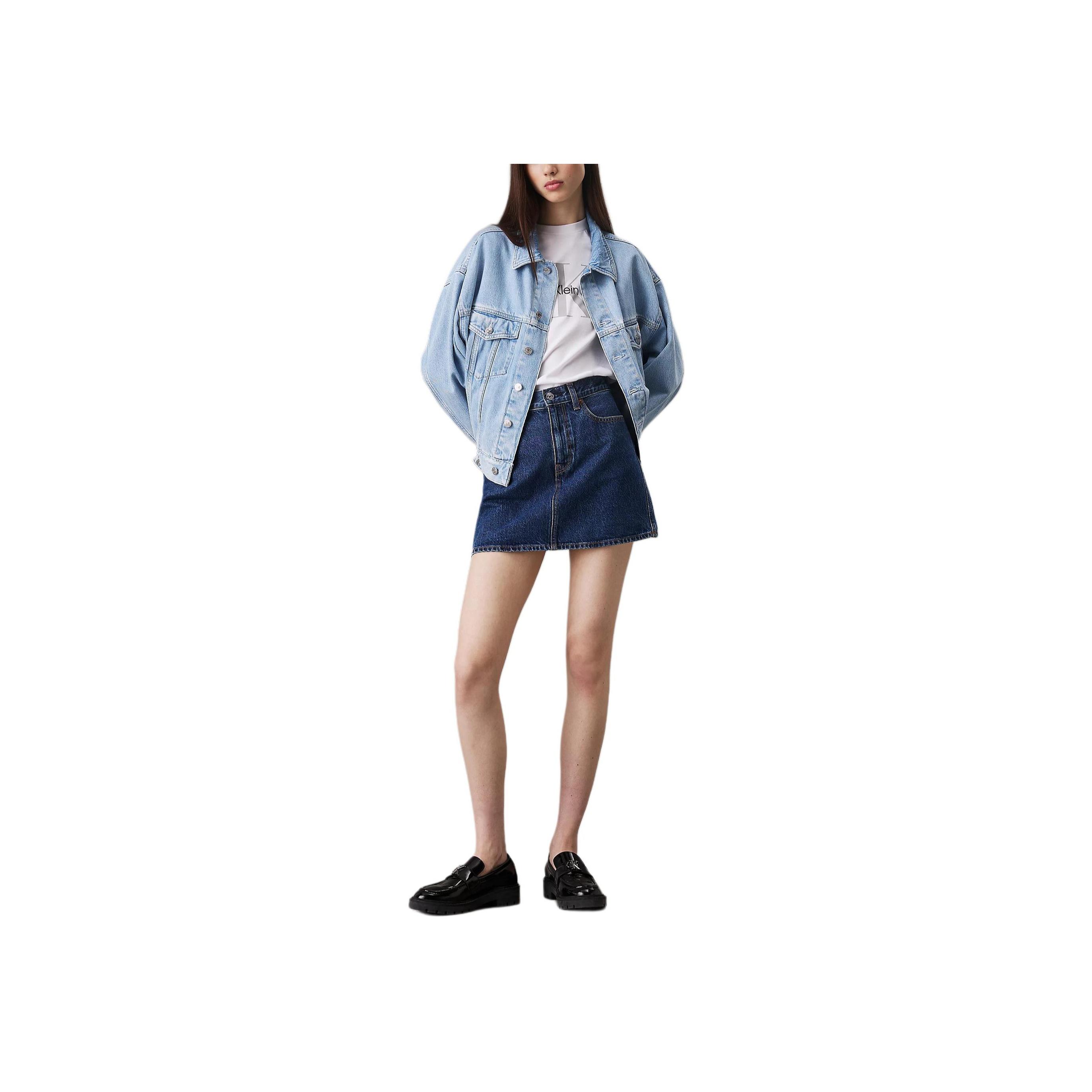 Calvin Klein Loose Fit Pointed Collar