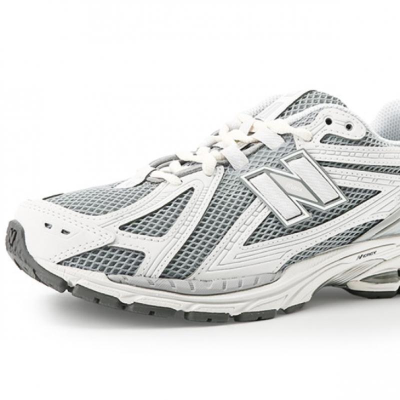 New Balance Running Shoes 1906