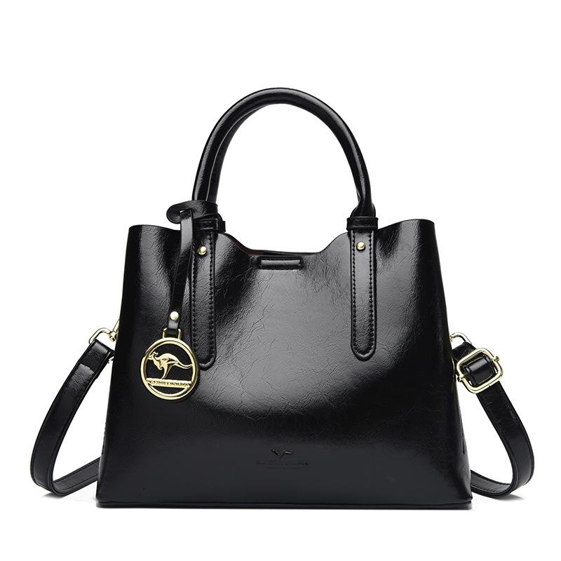 Fashionable and Simple Single-shoulder Tote Bag A Versatile Casual Commuting Handbag