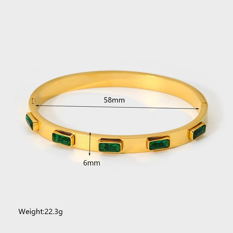 Ins Retro Light Luxury Stainless Steel Emerald White Square Diamond Buckle Bracelet Plated with 18K Gold Waterproof Jewelry Women