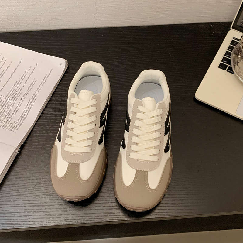 

Little white shoes women s 2025 new autumn sports and leisure board shoes flat-bottomed German training shoes niche daily versatile super fire 40