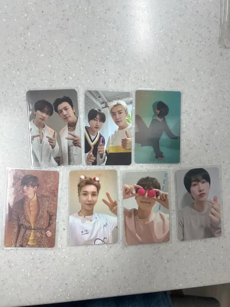 SUPER JUNIOR Eunhyuk Official Goods + Pokémon Used