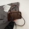 IELGY Simple Commuter Fashion One-Shoulder Portable Retro Small Square Bag