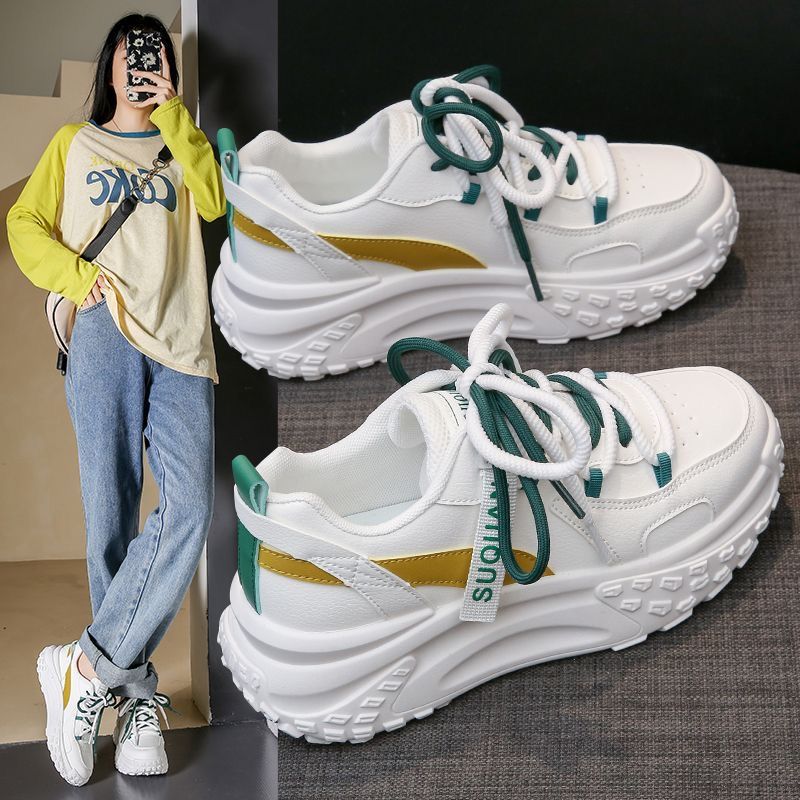 Dad Shoes Mädchen 2025 Frühling und Herbst Neu Koreanische Version Vielseitige Plateau Freizeitsneaker Board Schuhe Damen Trend Kleine weiße Schuhe