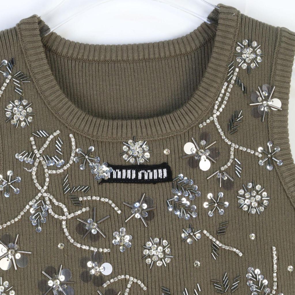 Korean-Style Beaded Jacquard Sleeveless Knit Vest - Slim Fit Pullover Top