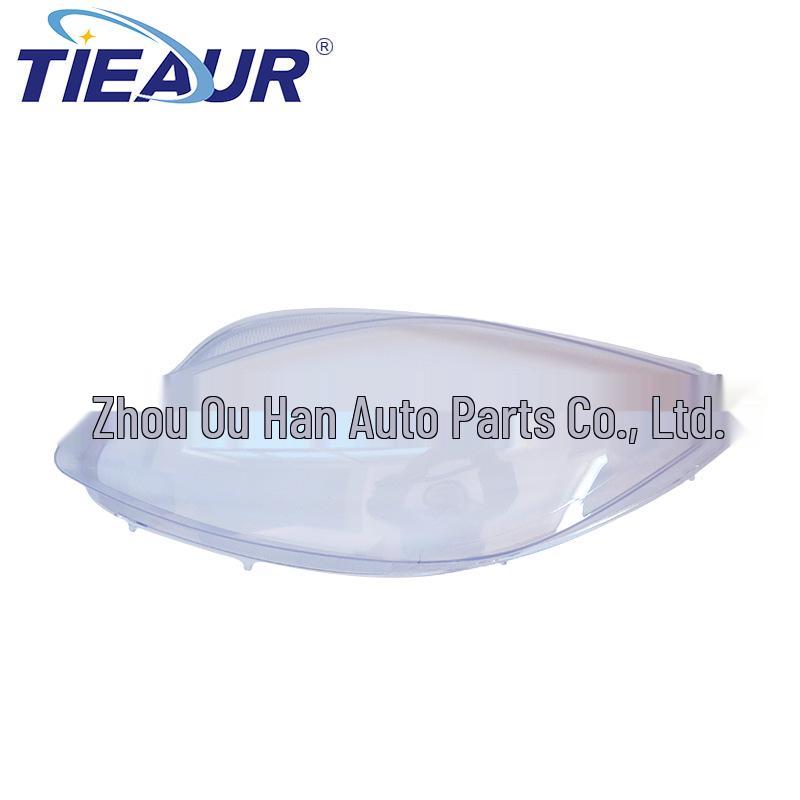 

Compatible Seat LEON 09-13 Headlight Cover - High-Quality Transparent Shell 8 Rolls of Sealant
