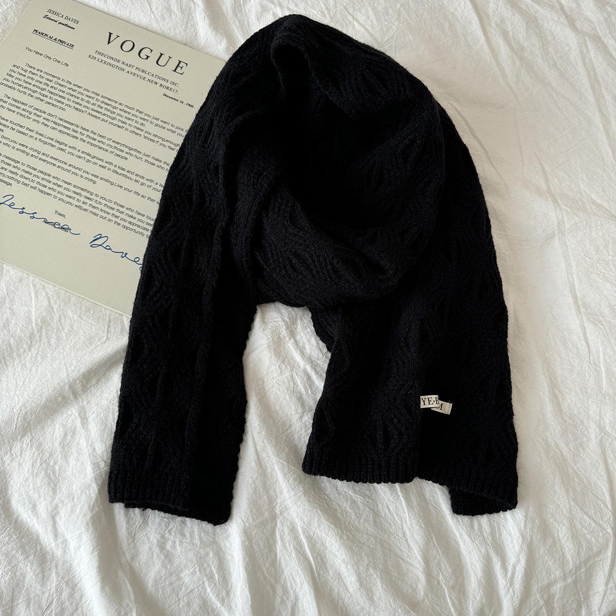 

Autumn and Winter New Couple Scarf for Women Versatile Japanese and Korean Style Retro Knitted Woolen Scarf for Men Trendy and Cute 196*32cm