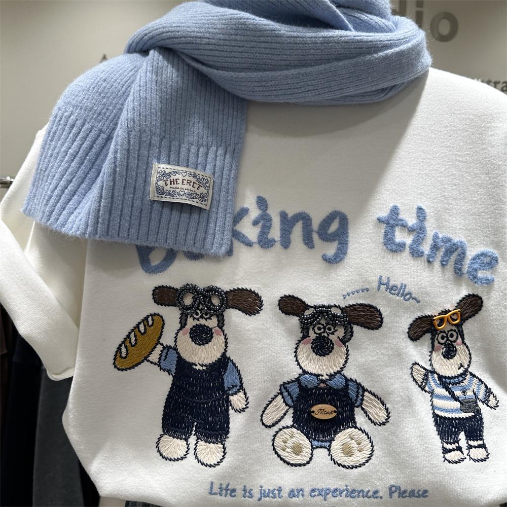 Extra Large Embroidery Dog Thickened Brushed Short Sleeve Women's T-shirt