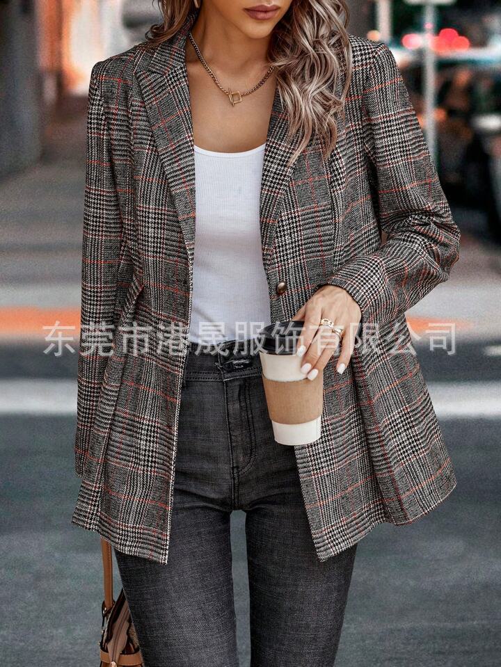 Women's Plaid Blazer Jacket  Casual Outfit,suitable for Both Daytime and Evening Wear.