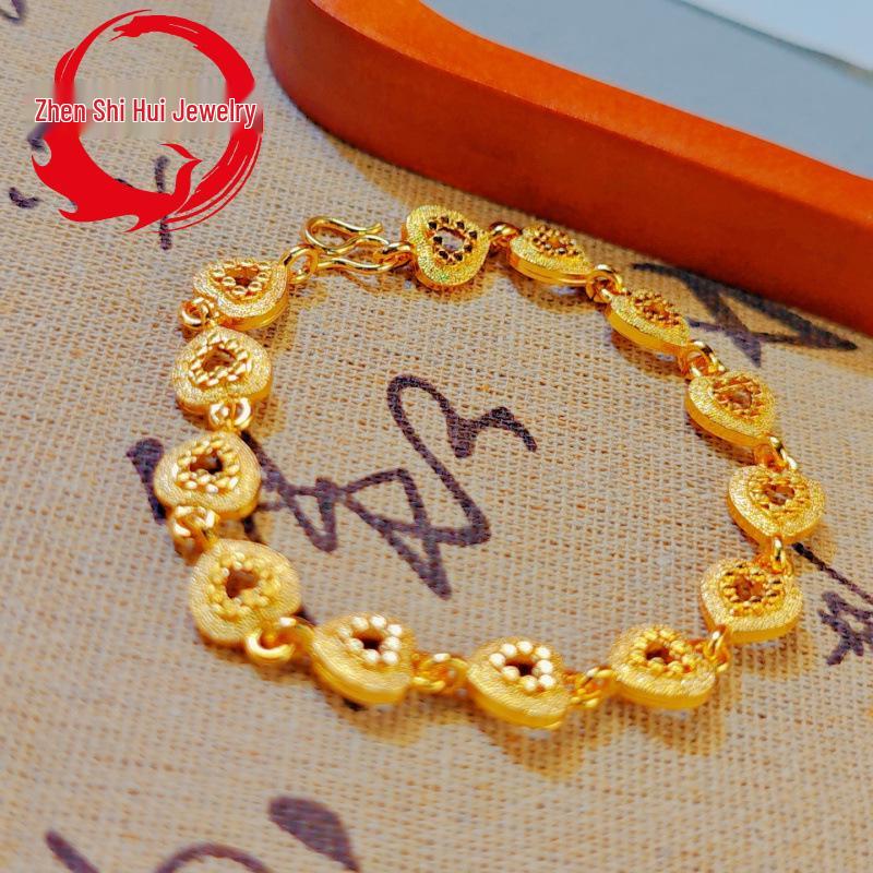 Vietnamese Gold Filigree Heart Bracelet for Women - High-End Fashion Niche Jewelry
