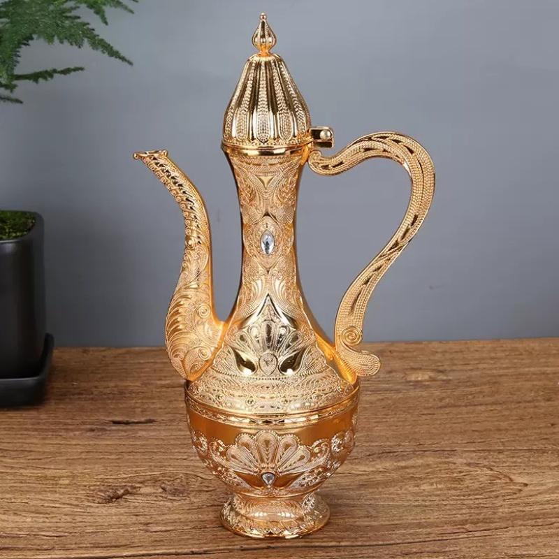 European Wine Set, Alloy Home Peacock Wine Pot Set, Golden Vintage Wine Glass, Wine Pot Home Living Room Decoration,1Set