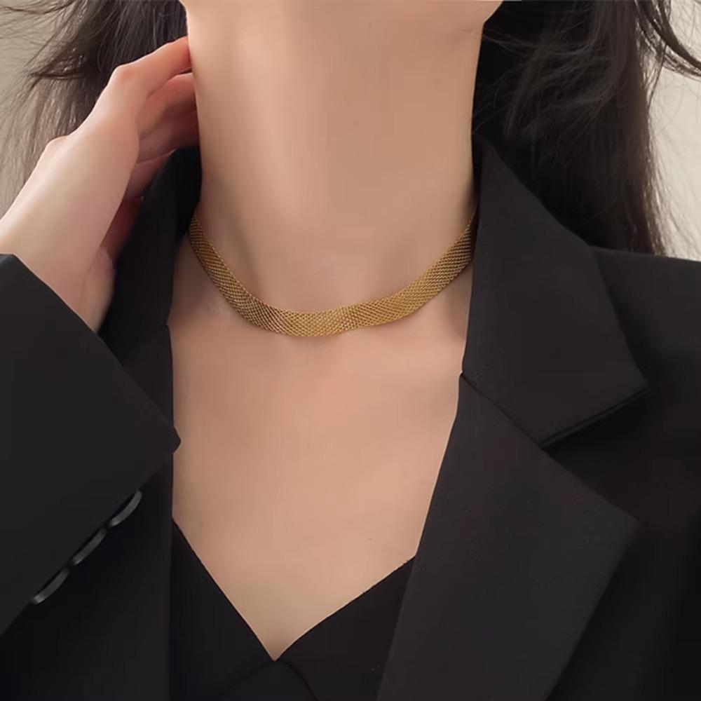 Classic Simple Gold Color Stainless Steel Hollow Wide Necklace for Women Personality Short Collar Chain Bracelet Jewelry Set