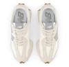New Balance 327 Sneakers