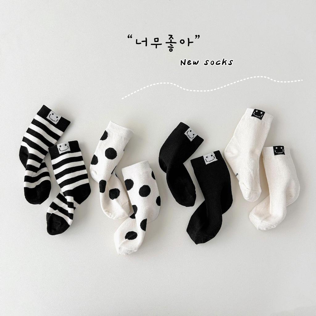 Дитячі осінні шкарпетки до середини гомілки з мультяшними горошками - Універсальний корейський стиль для хлопчиків та дівчаток