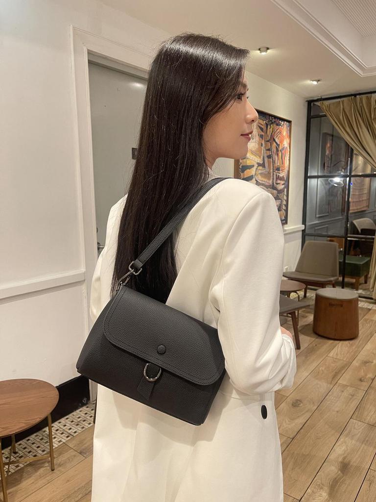 Damska torebka crossbody ze skóry naturalnej - Skóra bydlęca najwyższej jakości, Wszechstronna, Luksusowa, Mała kwadratowa, Styl 226