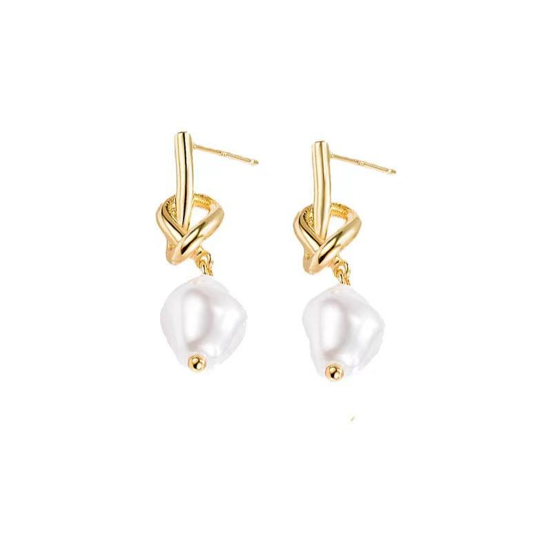 French Baroque Special-Shaped Pearl Pendant Earrings Women'S Niche Fashion Versatile Design Sense Knotted Earrings Earrings