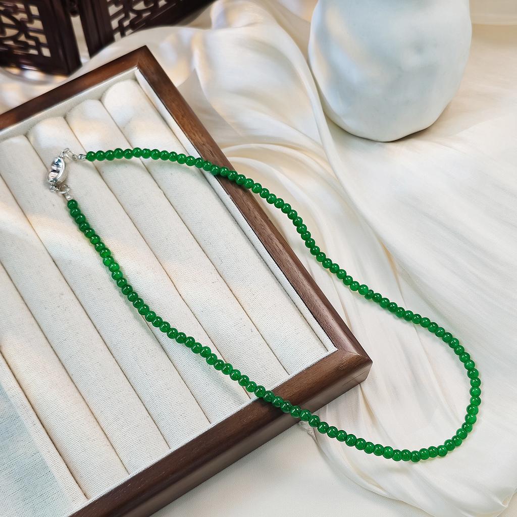Ethnic Style Emerald Multi-Layer Pearl Necklace, Retro National Style Temperament White Beaded Collarbone Chain Female