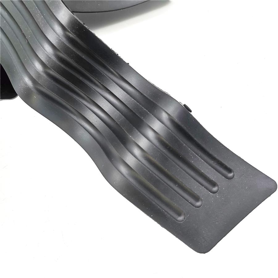 Black Rubber Car Rear Bumper Protector Trunk Sill Plate Guard Scratch Guard Pad