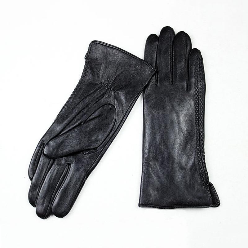 Leather Gloves Female Metal Button Style Velvet Lining Warm Autumn and Winter Free Shipping Sheepskin Gloves