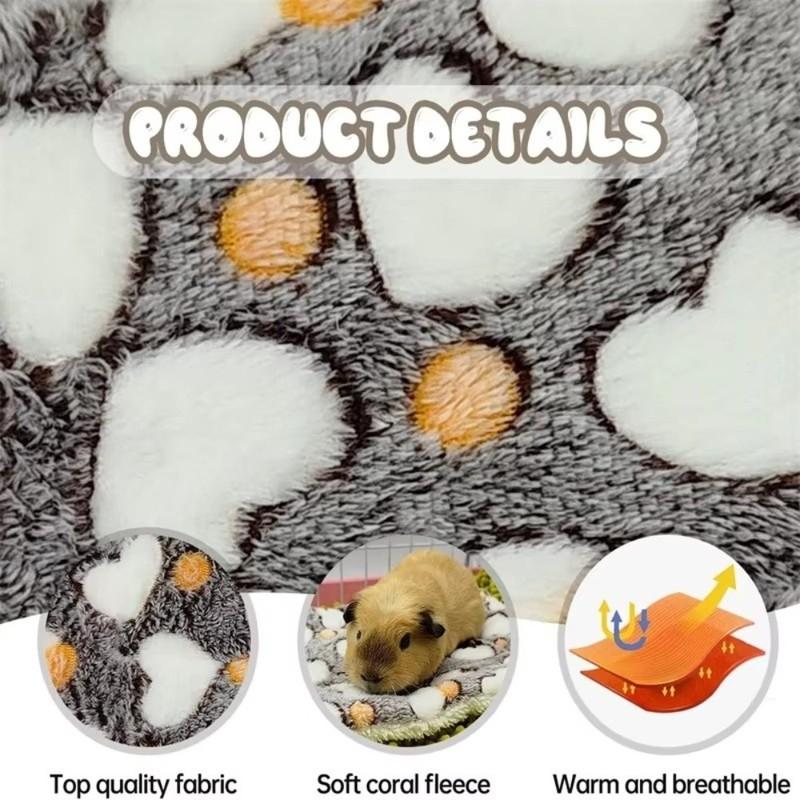 Comfortable Winter Mat Warm Padding Chew-Resistant Small Animal Sleeping Bag Washable Pet Bed Pad Small Pets