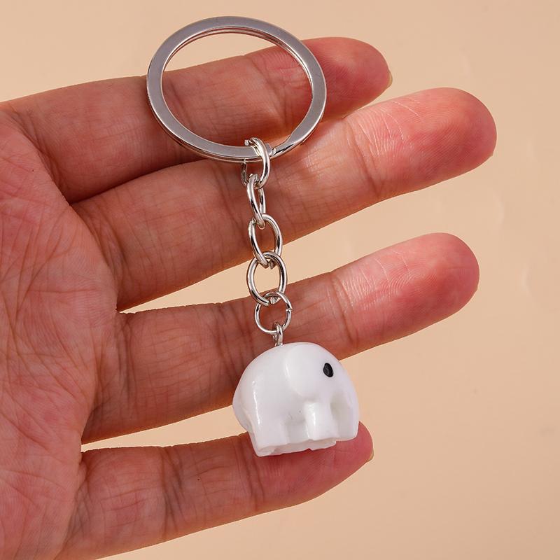 Cute Resin Cartoon 3D Elephant Keychain Animal Keyrings Pendants for Car Key Holder Handbag Decor Jewelry Gifts
