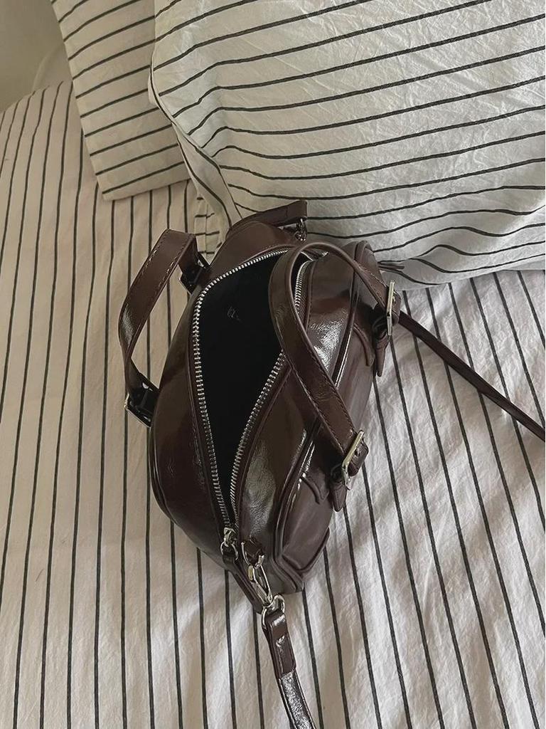 Women's 2025 Retro Black Korean Shoulder & Messenger Bag - Autumn/Winter Collection