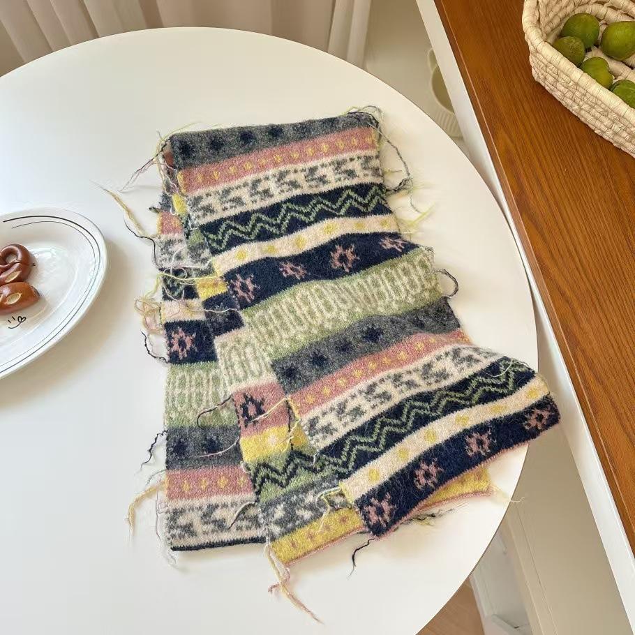 Retro Fair Island Wind Knitted Wool Scarf Women's Autumn and Winter Korean Atmosphere Thickened Warm Scarf New