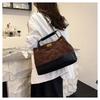 Retro Premium Kettentasche, Damentasche, neue Wildleder-Tragetasche, Schultertasche mit großem Fassungsvermögen.