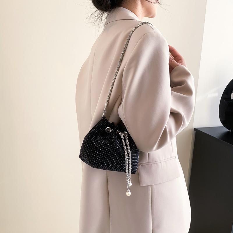 Diamds Women's Shoulder Bag Small String Bucket Bags Evening Party Purse Handbags Fashi Design Female Chain Crossbody Bags