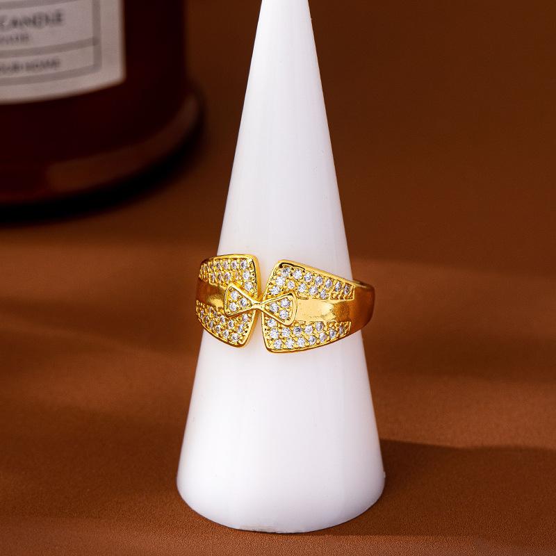Index Finger Ring, Simple, Light and Luxurious, Zirconium Apricot Bow Ring, Versatile for Women