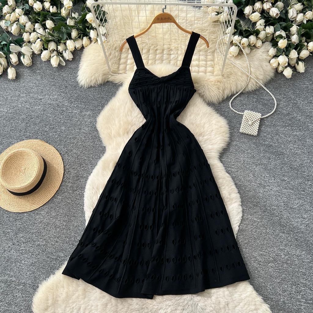 New Fall/Winter Sexy Spaghetti Strap Knitted Midi Dress for Women Elegant Sleeveless Hollow Out Embroidery Slim Sweater Dress