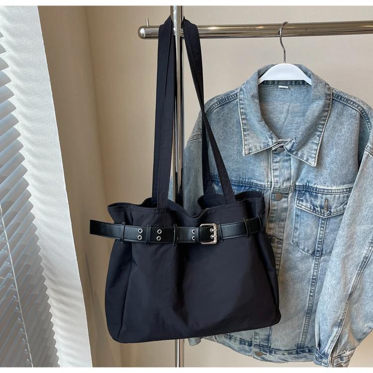 

Большая вместительная сумка из нейлона для женщин, простая, универсальная, портативная, повседневная сумка через плечо, новая