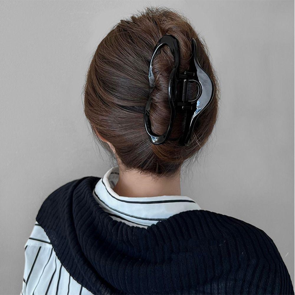 Shape Amber Plastic Hair Claw Female Hair Accessories Korean Style Headwear Wave Line Hair Clip