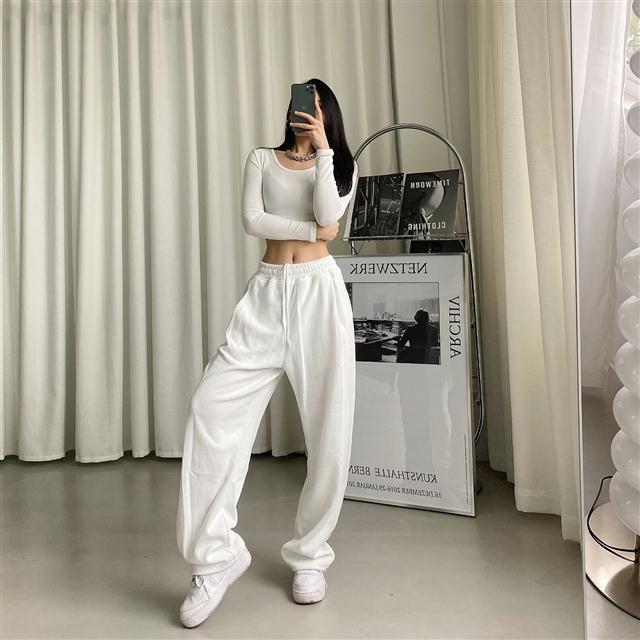 Casual Sports Women  Loose Hundred with The Trend of Korean Version of The Harun Bunch of Feet High-waisted Casual Straight Guard Trousers Plus Size
